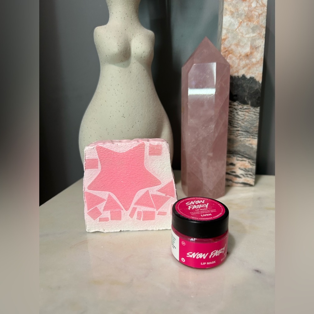 Lush lot 🫧 2 make an offer!